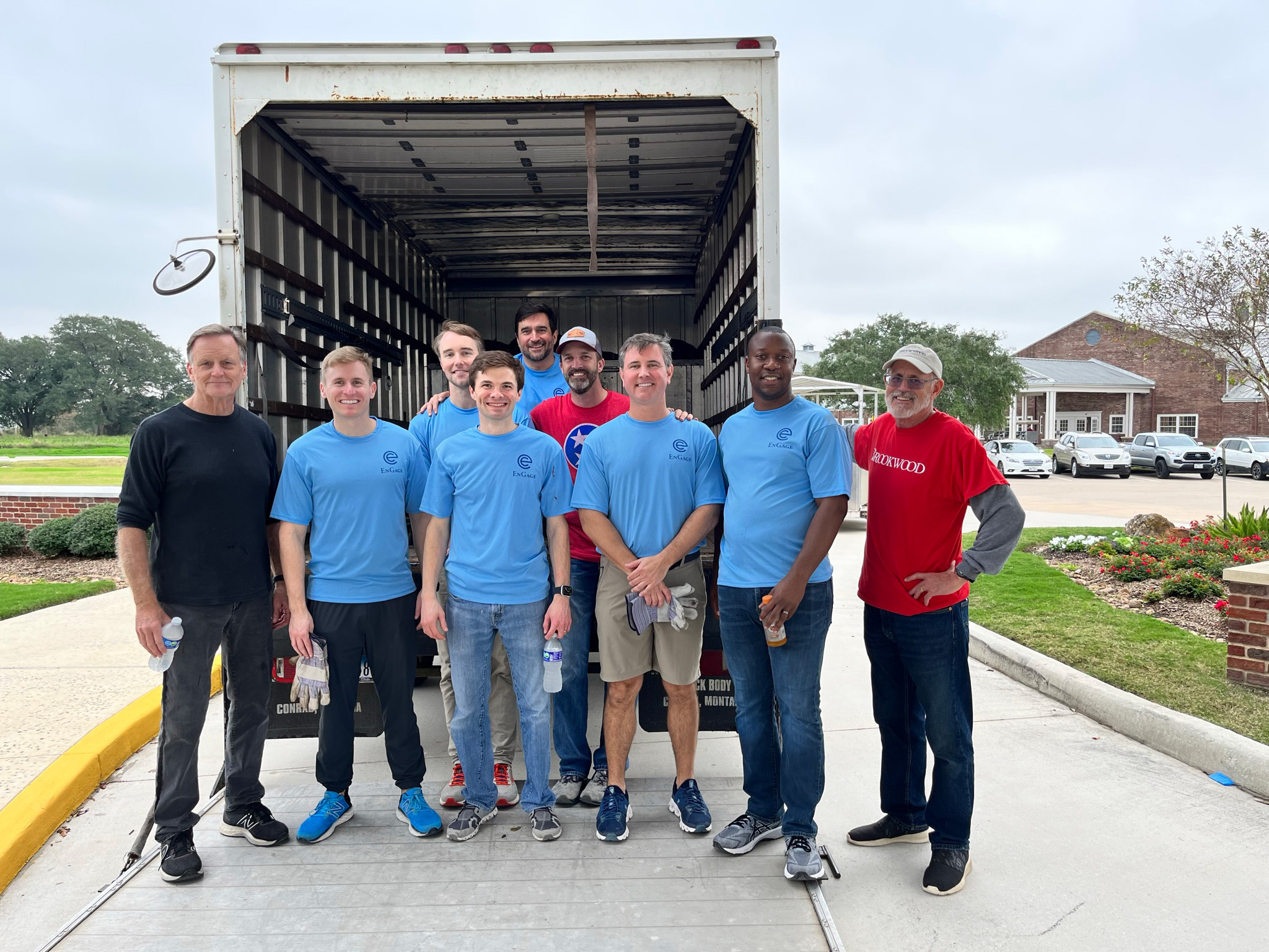 EnCap volunteers with Brookwood Citizens Activities Director- Greg Glauser.