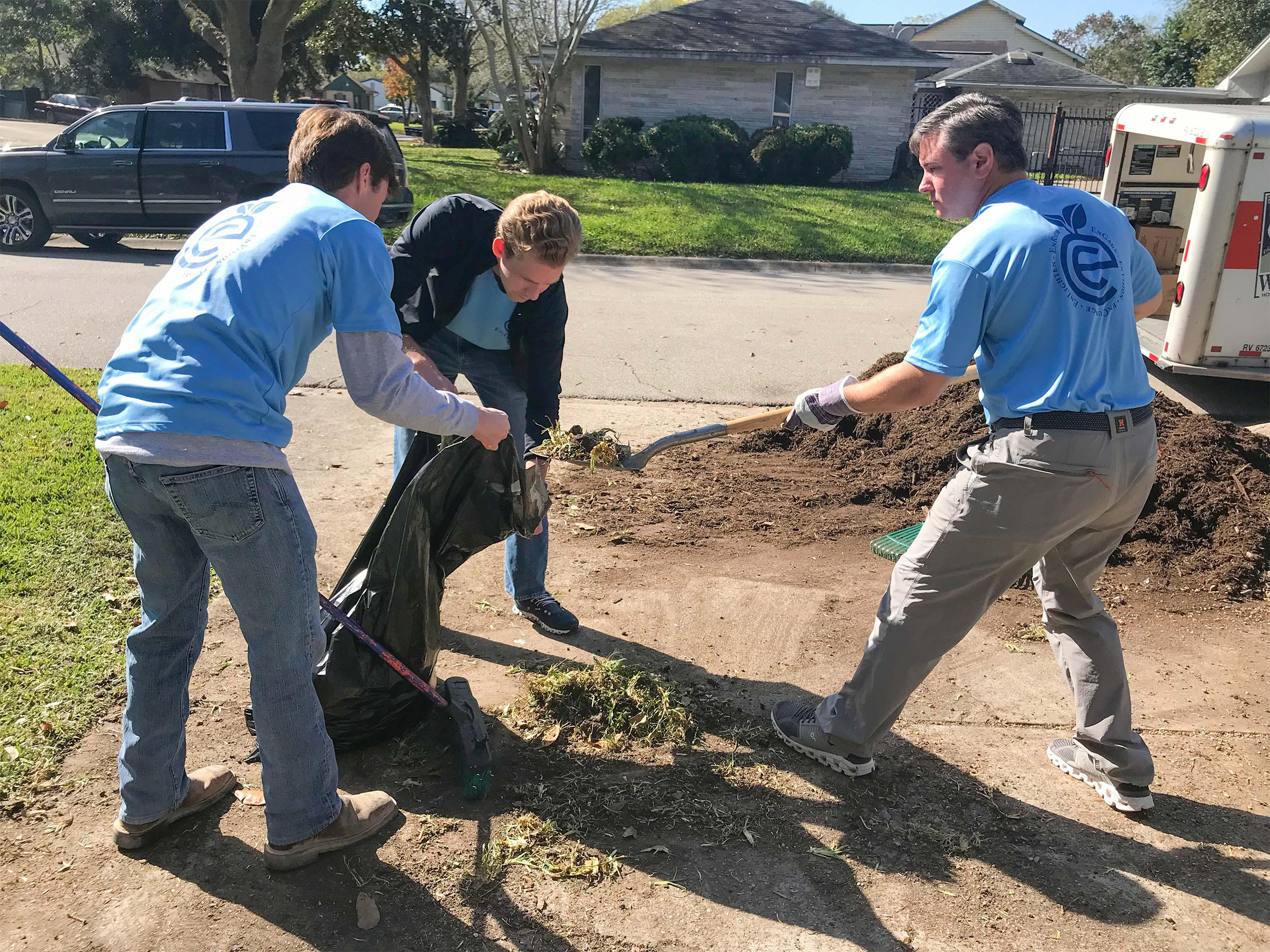 Charlie Knapp (L), Andrew Perry (C) and Mark Burroughs (R) show the meaning of teamwork during the EnGage project.